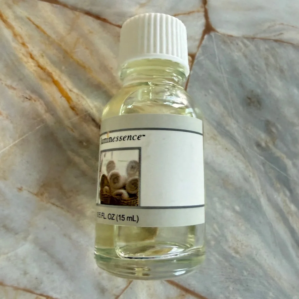 Luminessence Fragrance Oil 0.5 fl oz 15 mL Clear Glass Bottle Home Scent